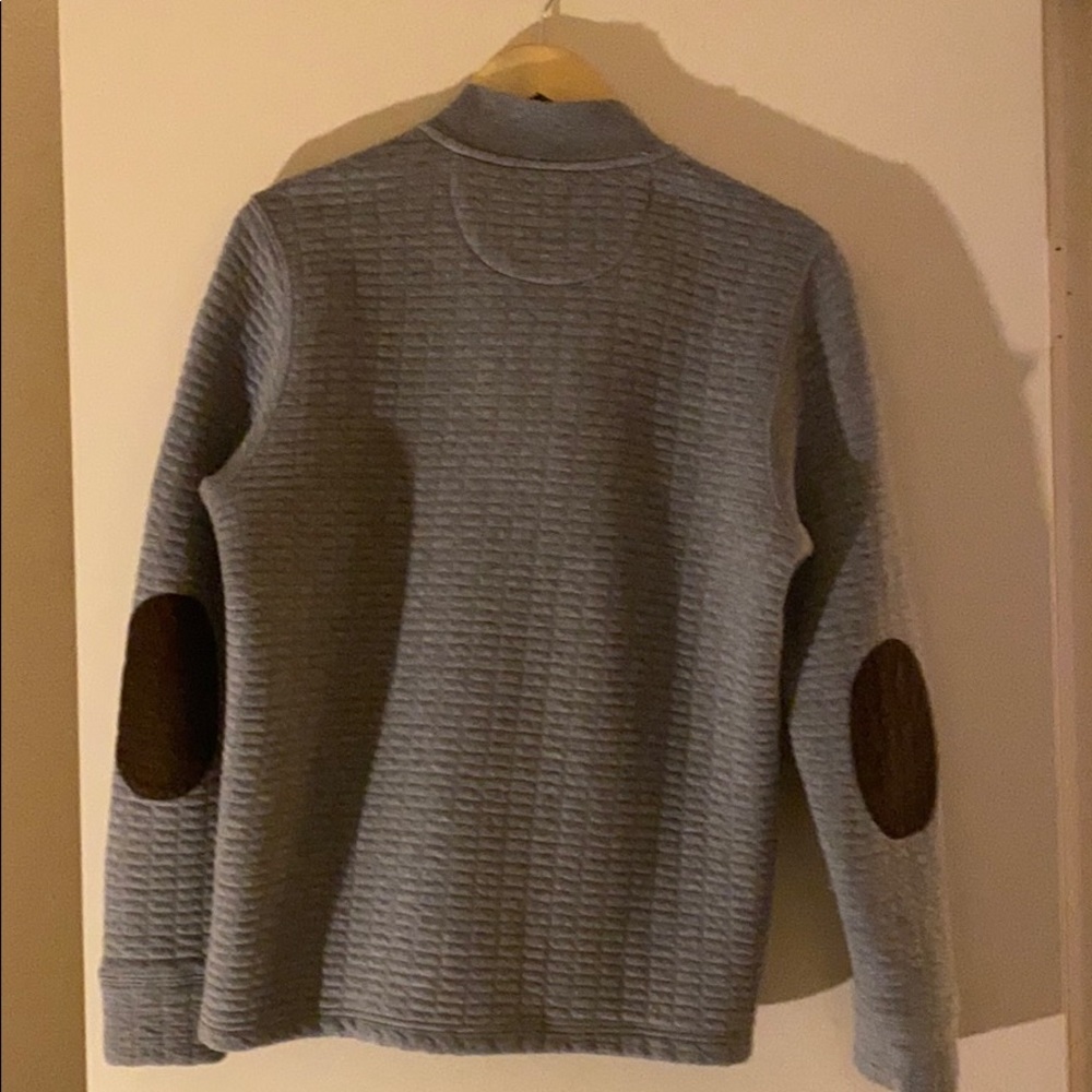 Men’s Sweater - Picture 2 of 3